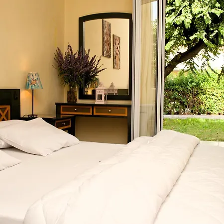 Amarylis Lägenhetshotell Elaionas (Achaia)